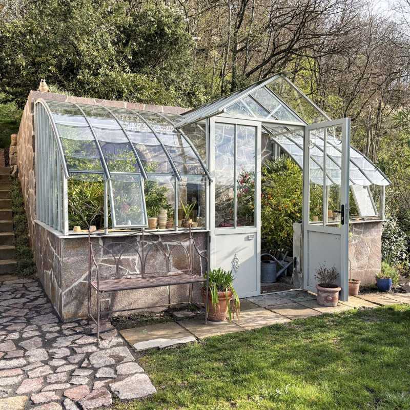 Serre à l'ancienne MONTESQUIEU largeur 2.80 m sur muret