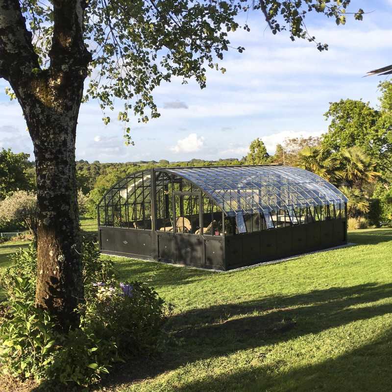 Serre à l'ancienne AMBOISE largeur 5.60 m sur embase aluminium