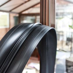 Junta negra gama SUPRA - por 25 ml