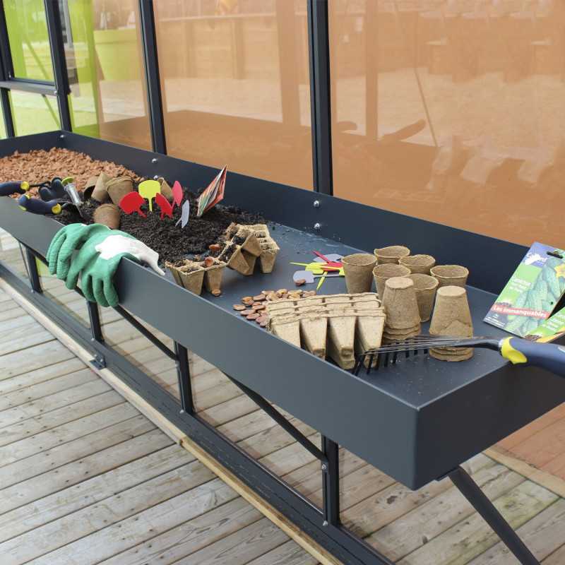 Bancal de cultivo con fondo estanco de aluminio