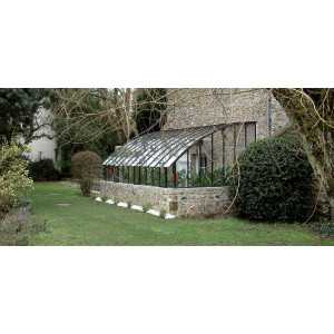 Invernadero en muro bajo